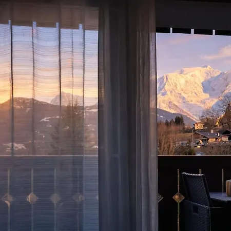 Cozy In - Mountain View
